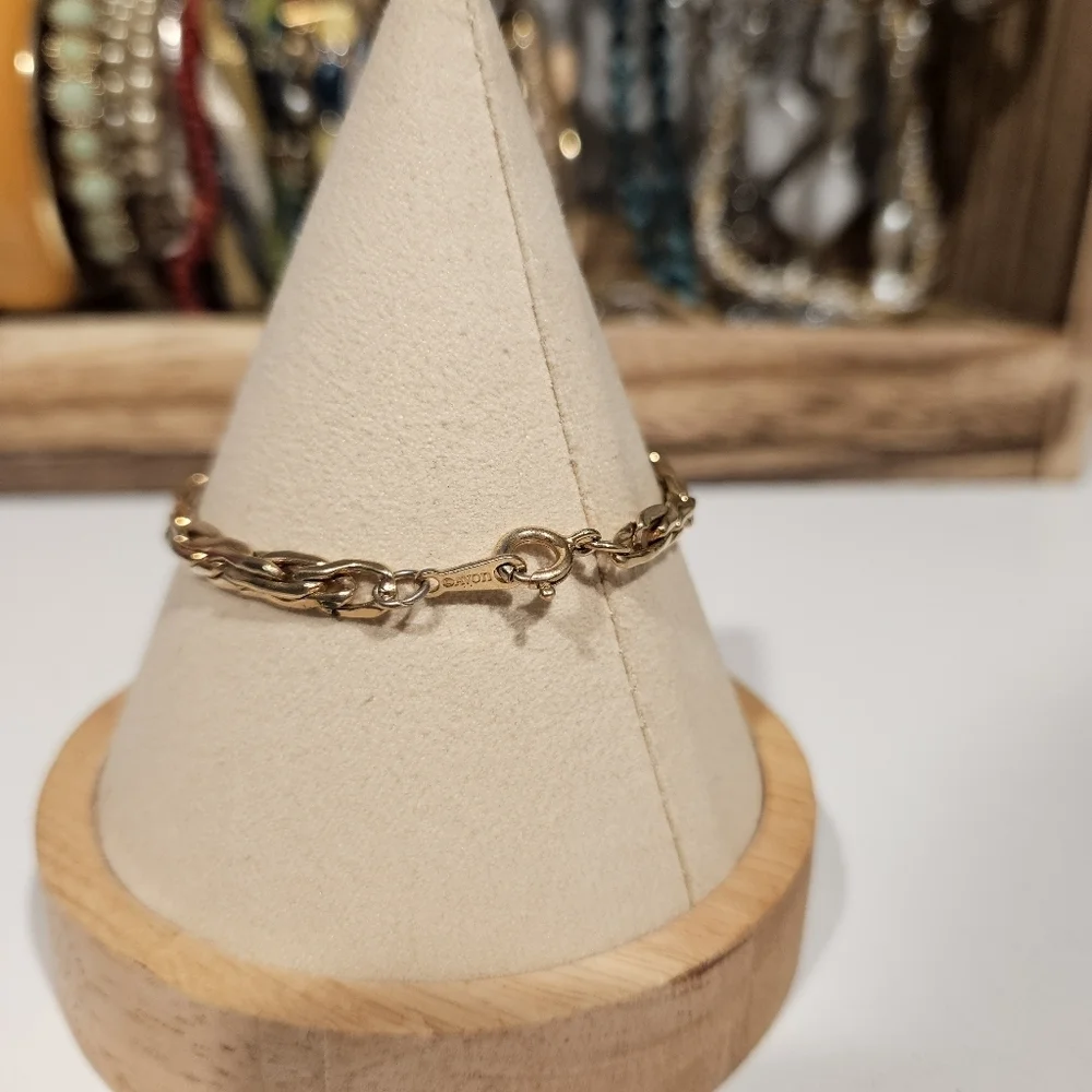 Avon Vintage Elegant Gold Braided Bracelet Women's Jewelry